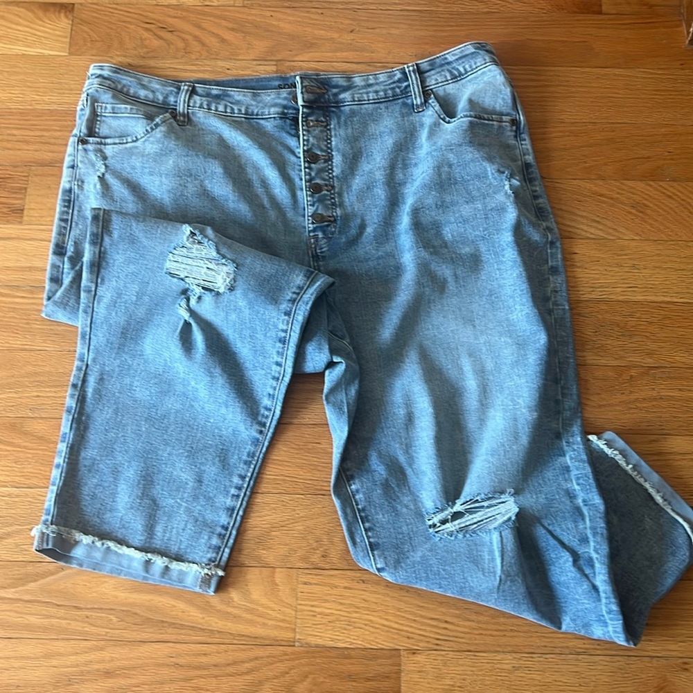 Sonoma brand size 20 straight leg crop jeans